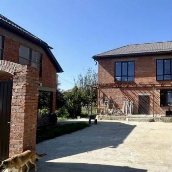 Продается Дом, 208 м²