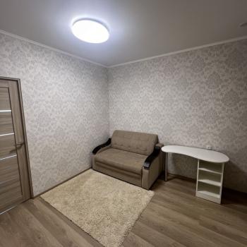 Сдается 1-комнатная квартира, 38 м²