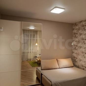 Сдается 1-комнатная квартира, 40,6 м²