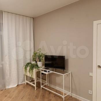 Сдается 1-комнатная квартира, 40,6 м²