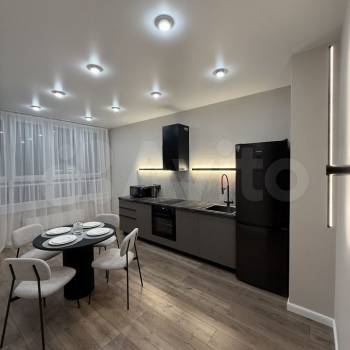 Сдается 2-х комнатная квартира, 60 м²