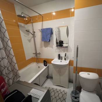 Продается 1-комнатная квартира, 41,3 м²