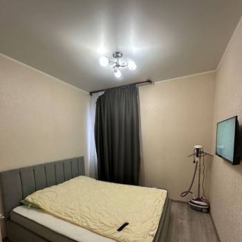 Сдается 1-комнатная квартира, 45 м²