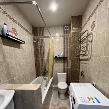 Сдается 1-комнатная квартира, 45 м²