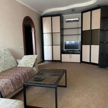 Сдается 1-комнатная квартира, 41 м²