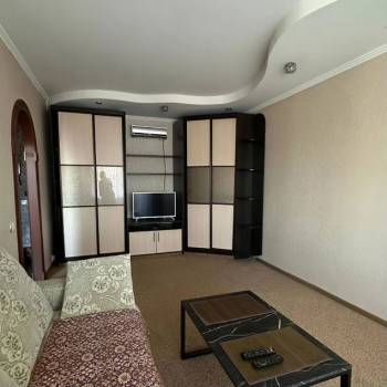 Сдается 1-комнатная квартира, 41 м²