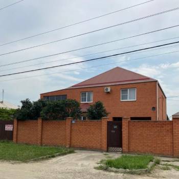 Продается Дом, 350 м²