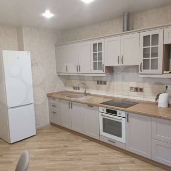 Сдается Многокомнатная квартира, 102 м²