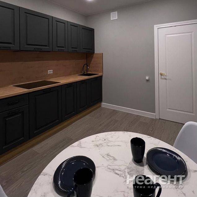 Сдам 2-х комн. квартиру, ЖК Смородина, ул. Владимира Жириновского