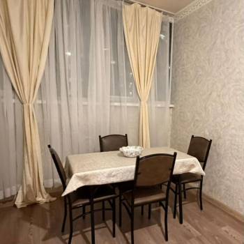 Сдается 1-комнатная квартира, 36 м²