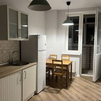 Продается 1-комнатная квартира, 41,3 м²