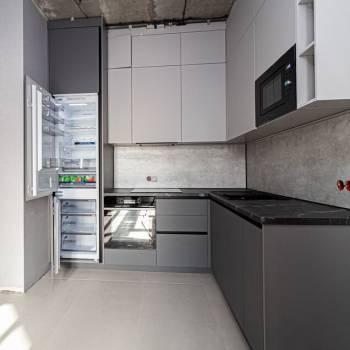 Продается 1-комнатная квартира, 41 м²