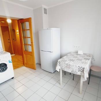 Сдается 1-комнатная квартира, 38 м²