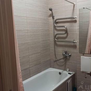 Продается 1-комнатная квартира, 35 м²