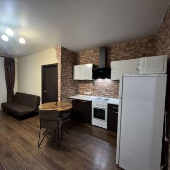 Сдается 1-комнатная квартира, 41,7 м²