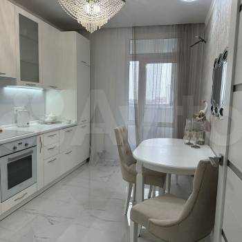 Сдается 1-комнатная квартира, 41 м²