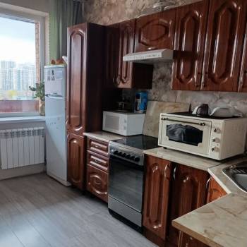 Продается 1-комнатная квартира, 40 м²