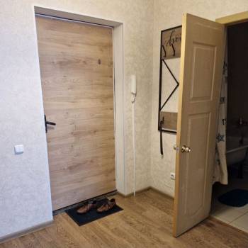 Продается 1-комнатная квартира, 41 м²