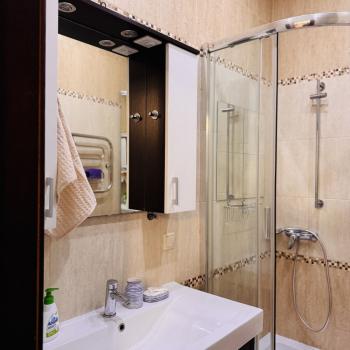 Сдается 2-х комнатная квартира, 65 м²