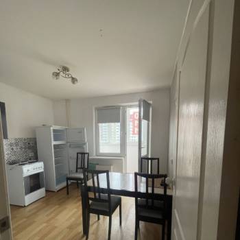 Сдается 2-х комнатная квартира, 60 м²