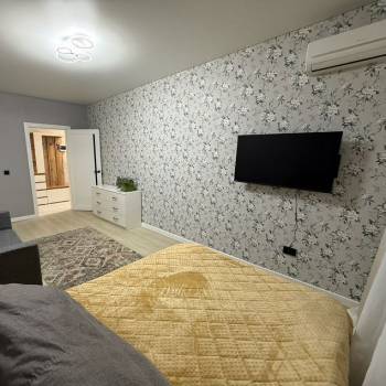 Сдается 1-комнатная квартира, 43 м²