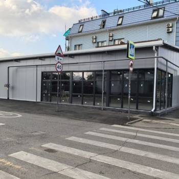 Сдается Нежилое помещение, 350 м²