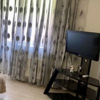 Продается 1-комнатная квартира, 36 м²