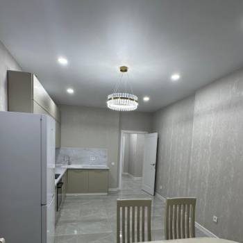 Сдается 2-х комнатная квартира, 76 м²