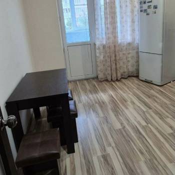 Сдается 2-х комнатная квартира, 58,6 м²