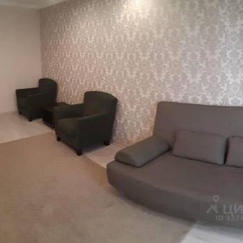 Сдается 1-комнатная квартира, 48 м²