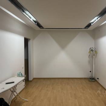 Продается 1-комнатная квартира, 41 м²