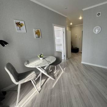Продается 1-комнатная квартира, 35 м²