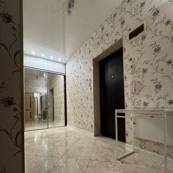 Сдается 1-комнатная квартира, 60,3 м²