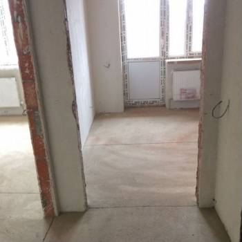 Продается 1-комнатная квартира, 38 м²