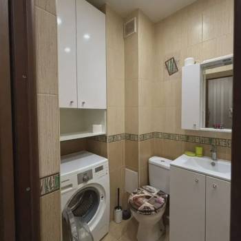 Сдается 1-комнатная квартира, 46 м²
