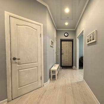 Сдается 2-х комнатная квартира, 72 м²