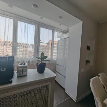 Продается Многокомнатная квартира, 103 м²