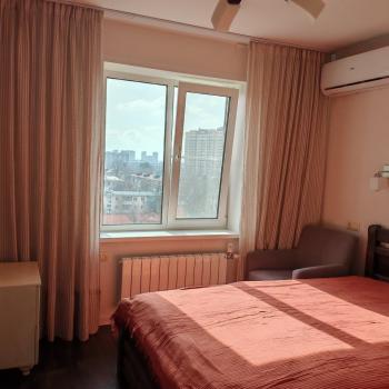 Продается Многокомнатная квартира, 103 м²