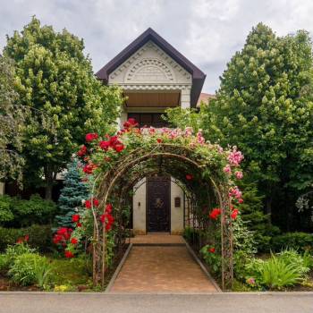 Продается Дом, 382 м²