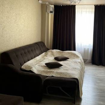 Сдается 1-комнатная квартира, 42 м²