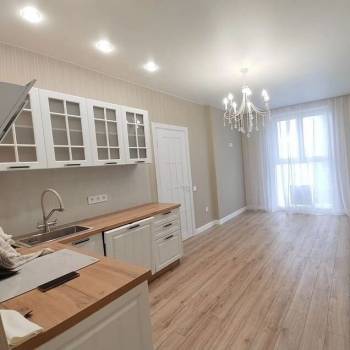 Продается 2-х комнатная квартира, 64 м²