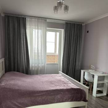 Сдается 2-х комнатная квартира, 64 м²