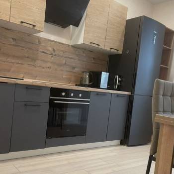 Сдается 1-комнатная квартира, 43 м²