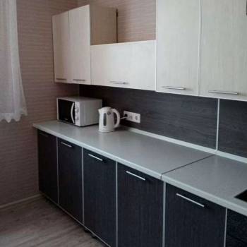 Продается 1-комнатная квартира, 40,6 м²