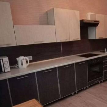 Продается 1-комнатная квартира, 40,6 м²