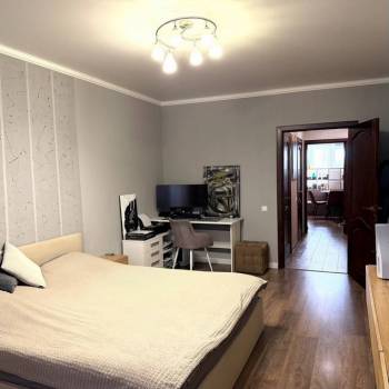 Продается 1-комнатная квартира, 45,3 м²