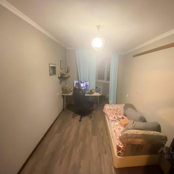 Продается Многокомнатная квартира, 75,5 м²