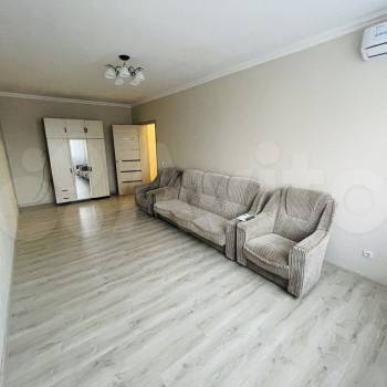 Сдается 2-х комнатная квартира, 60 м²