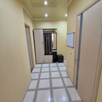 Продается 1-комнатная квартира, 38 м²