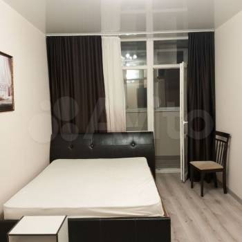 Продается 1-комнатная квартира, 45 м²